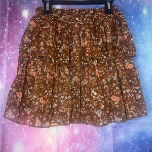 New without tags moon & stars floral skirt 🛍